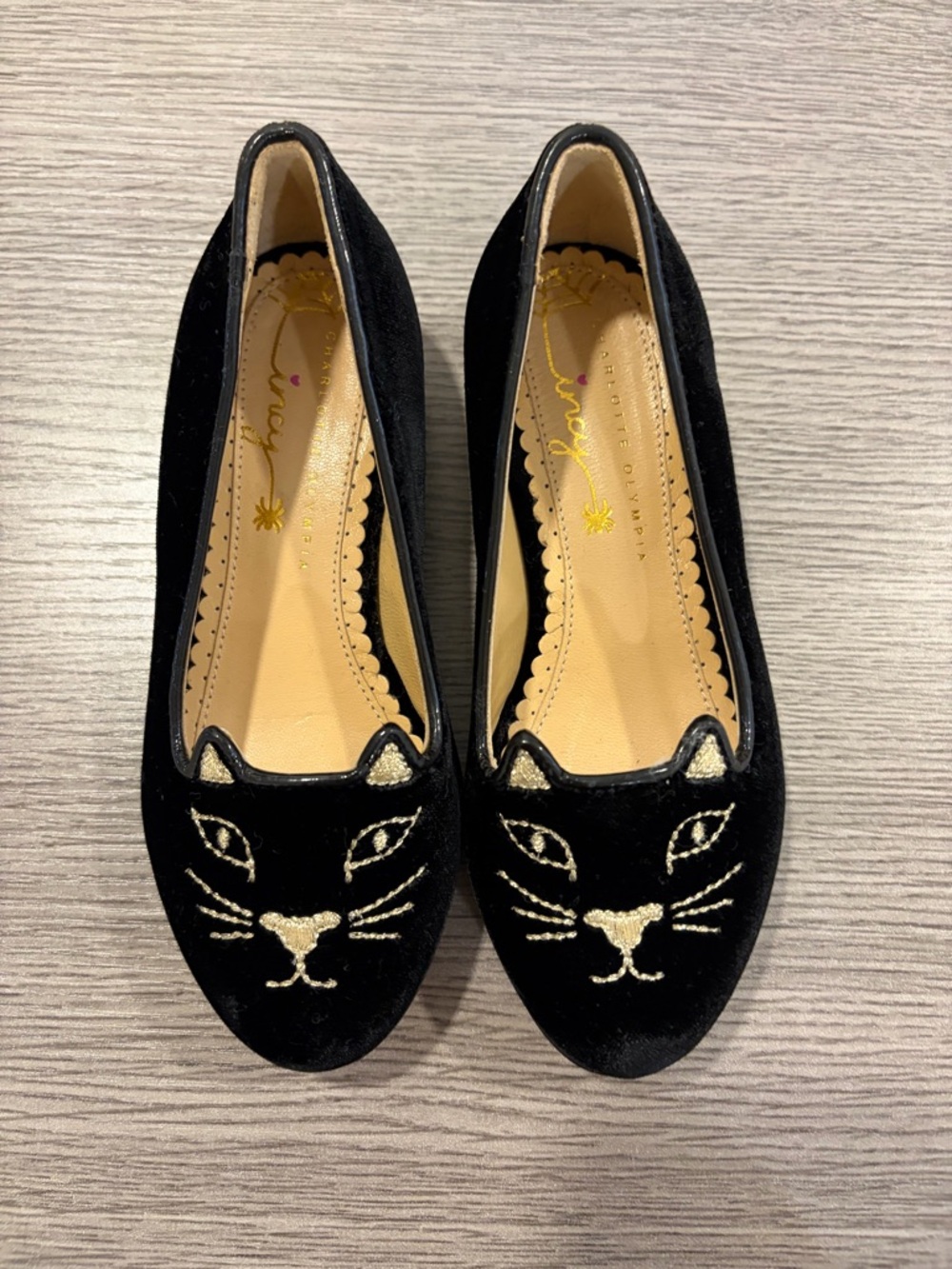 Charlotte Olympia Black Velvet Cat Face Kids Ballet Flats
